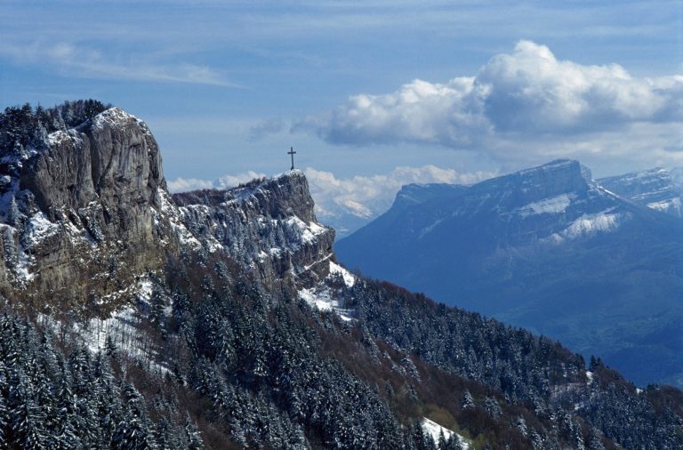 Croix enneigée du Nivolet - raod trips