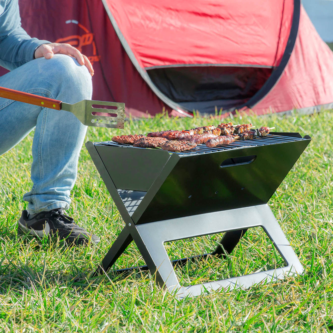 Barbecue au charbon portable et pliable - Vanille Fraise Loisirs